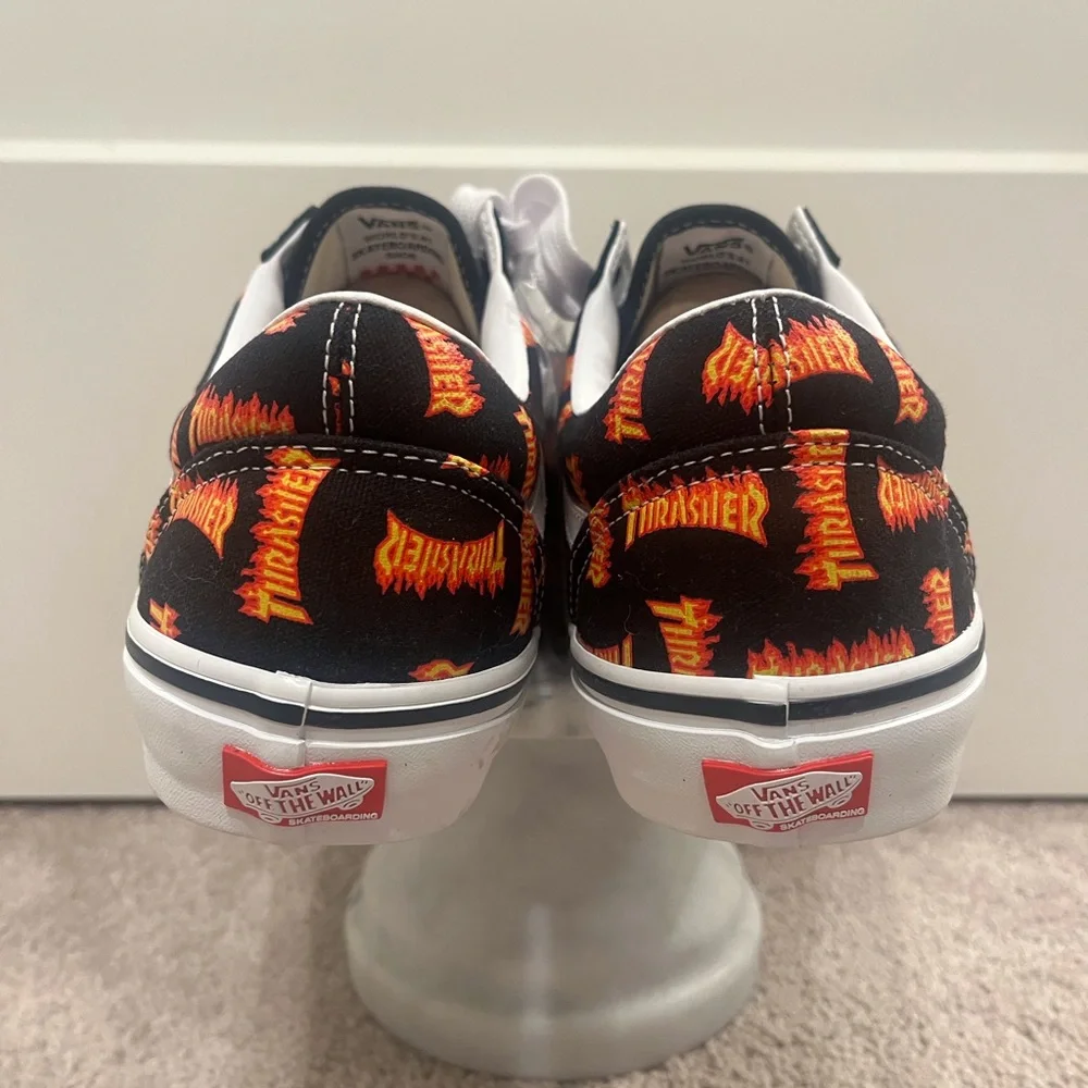 🛹 THRASHER 🛹 - Picture 3 of 4